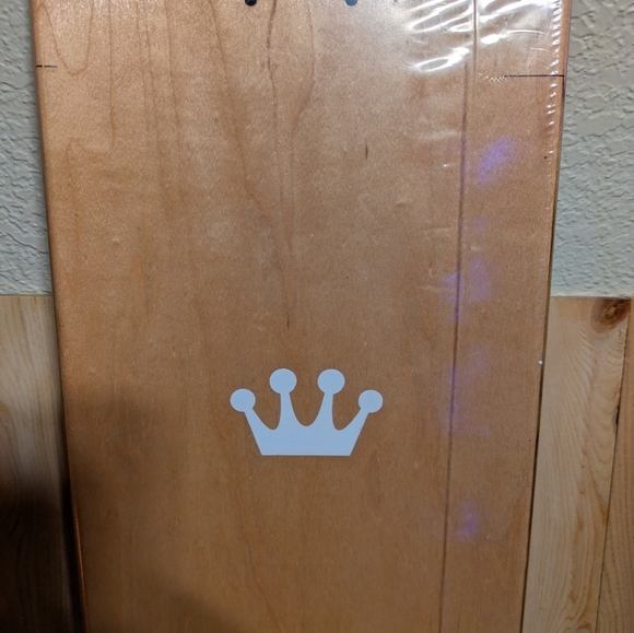 Five Nights at Freddy's Skateboard Deck nwt - Picture 6 of 8